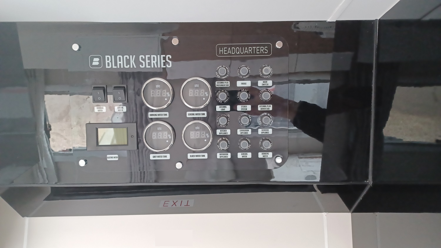 Black Series HQ15 control panel