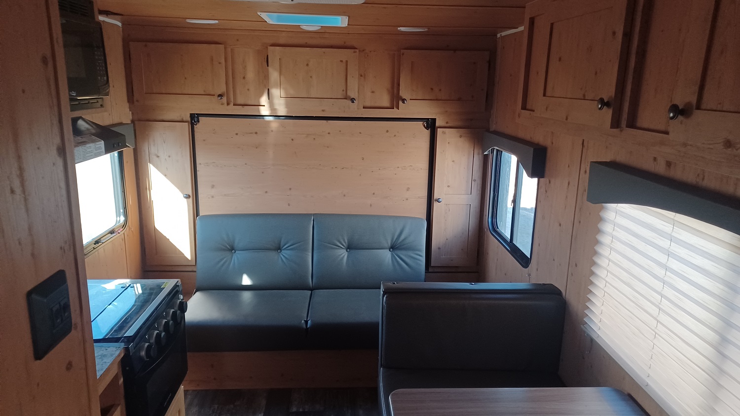 Sun Lite 18RD murphy bed